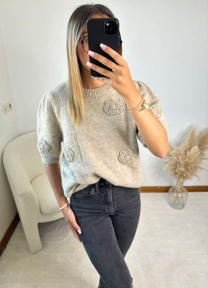 Pull fleur relief beige foncé CHARLIE